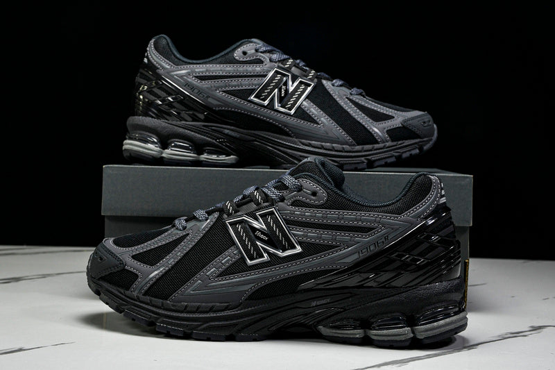 New Balance 1906
