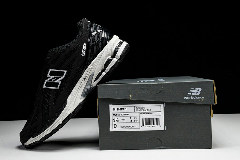 New Balance 1906