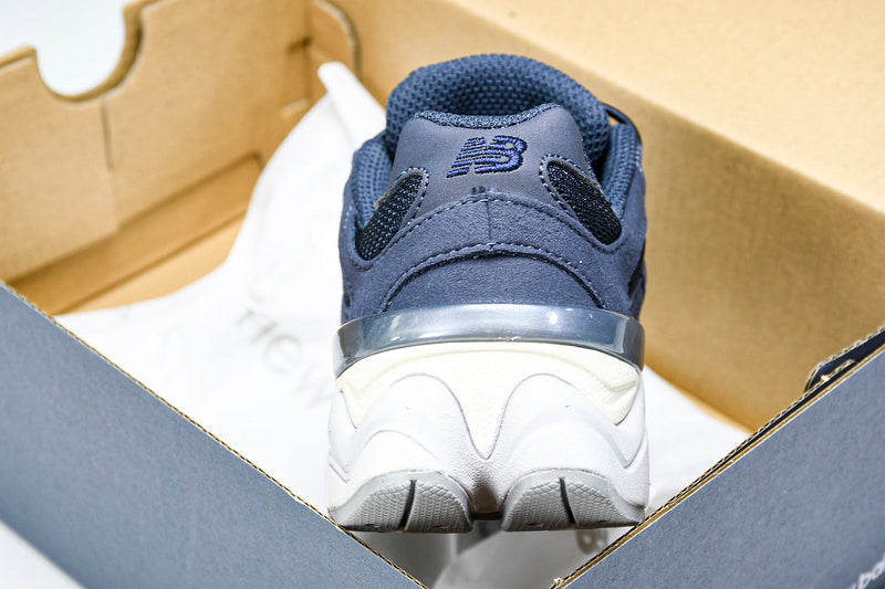 New Balance 9060 OLIVINE