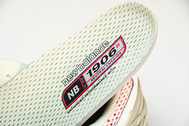 New Balance 1906