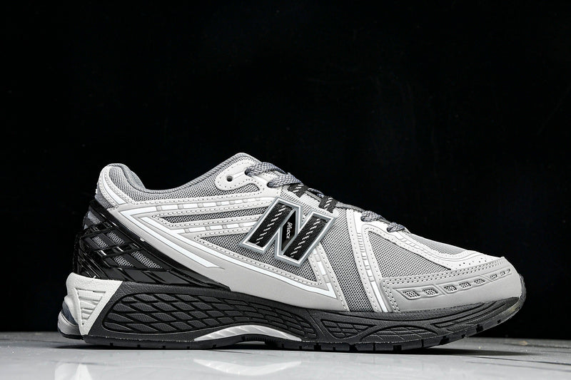 New Balance 1906