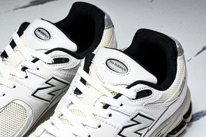 New Balance 2002