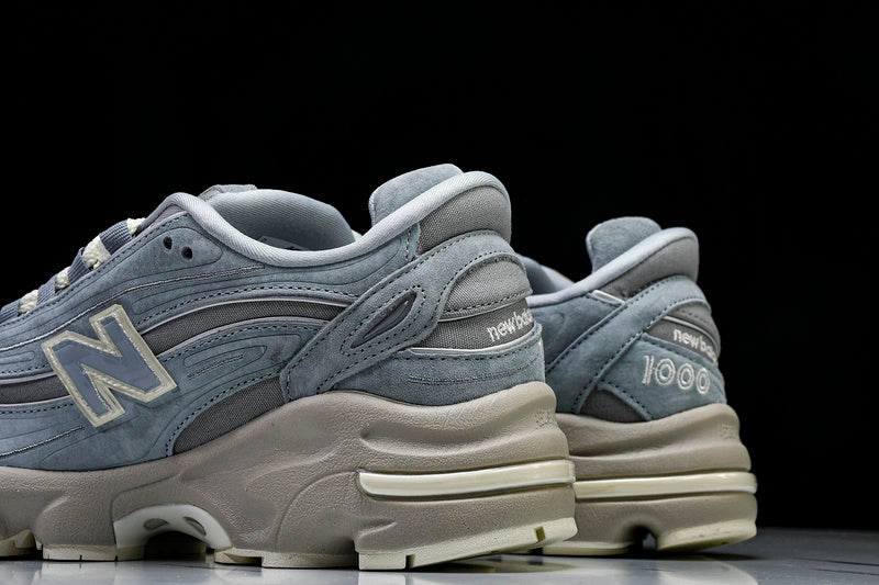 New Balance 1000