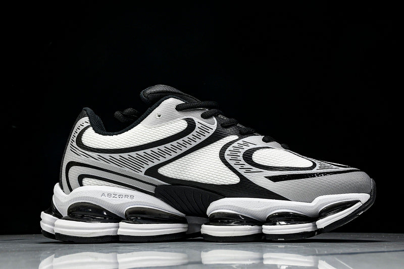 New Balance 2000 Sneakers