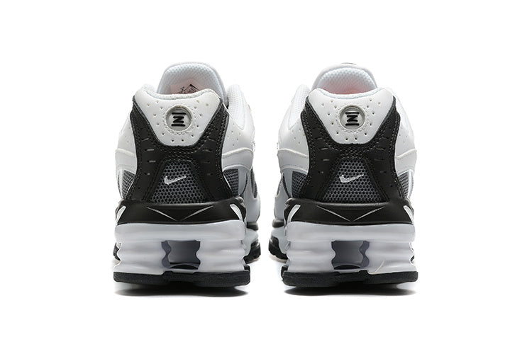 Supreme x Nike Shox Ride 2