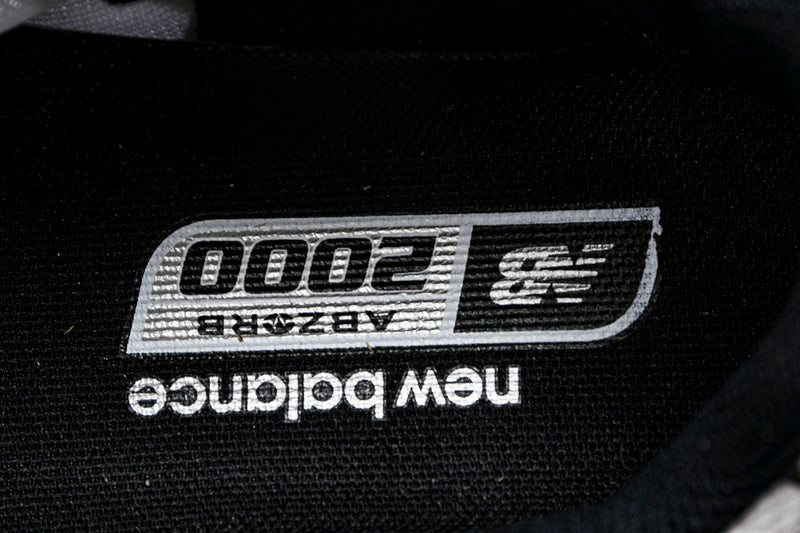 New Balance 2000 Sneakers