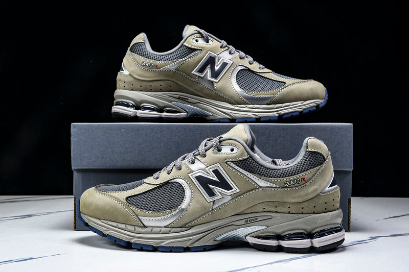 New Balance 2002