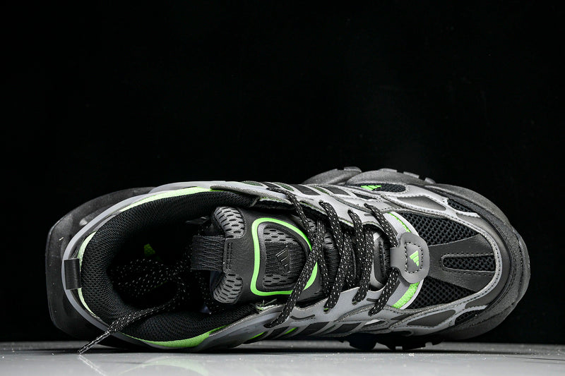 Tênis Adidas XLG