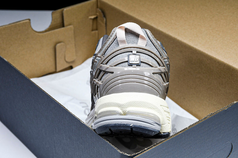 New Balance 1906