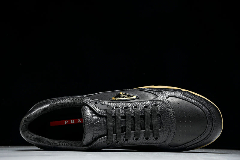 Tênis Prada