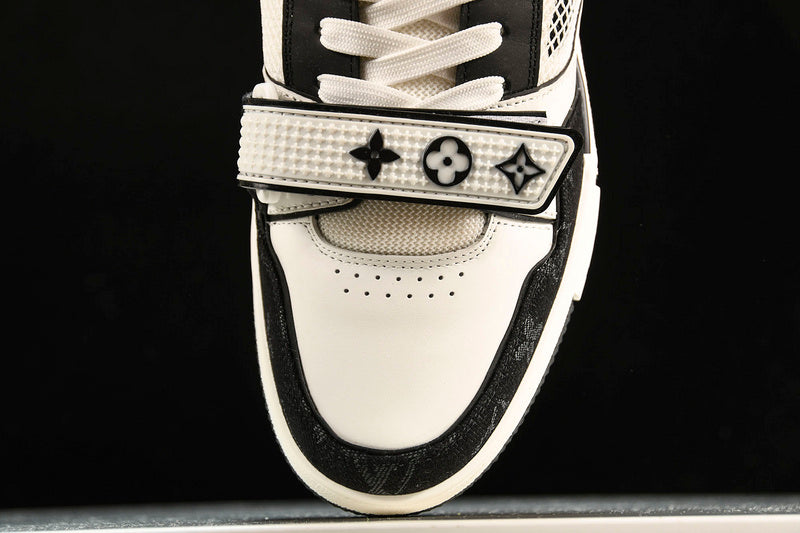 Tênis Louis Vuitton