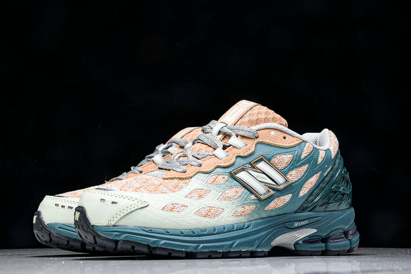 New Balance 1906