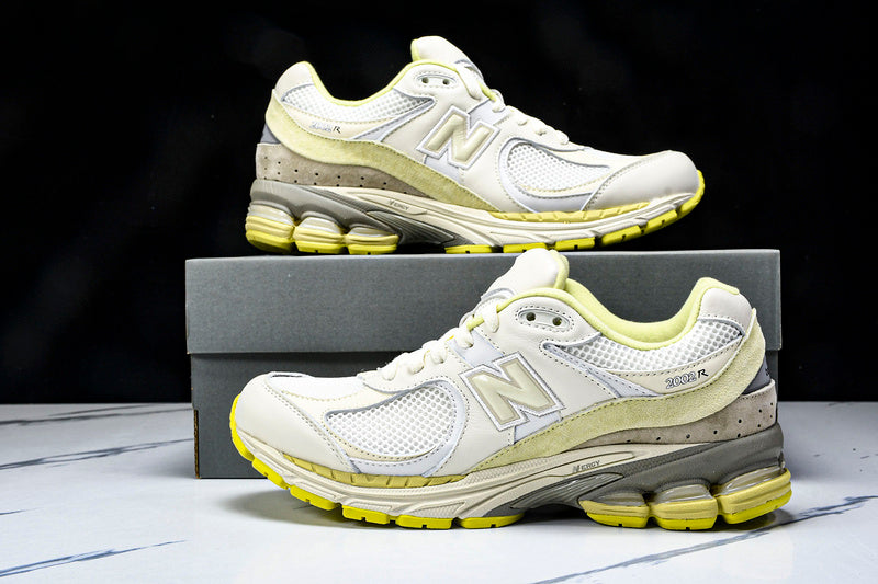 New Balance 2002