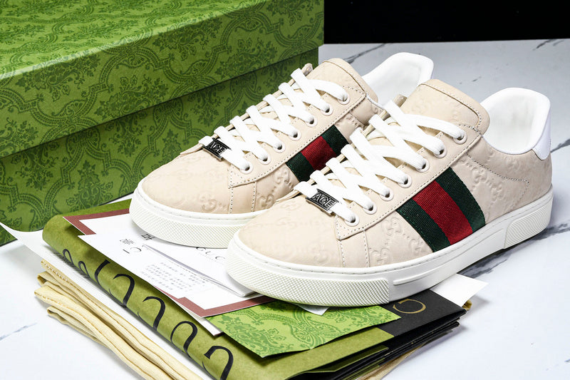 Tênis Gucci