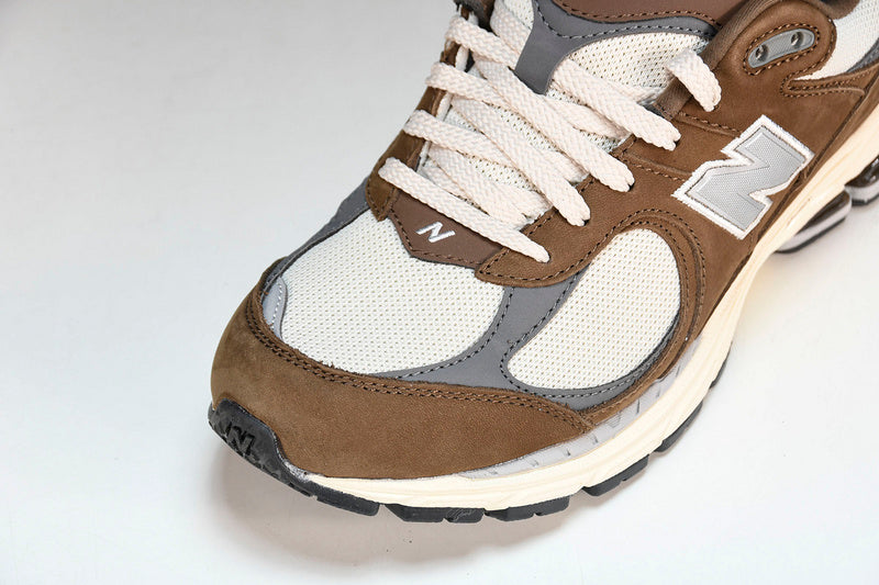 New Balance 2002