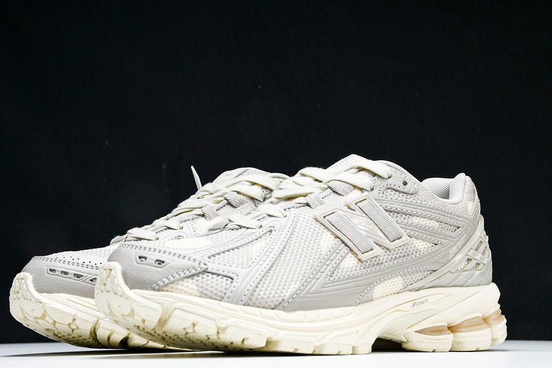 New Balance 1906