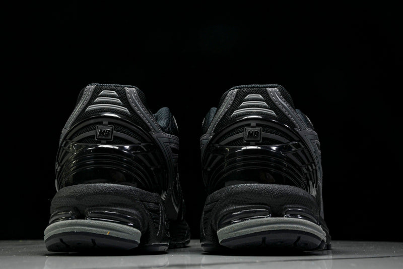 New Balance 1906