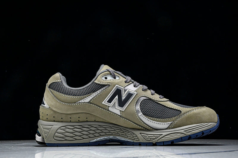 New Balance 2002