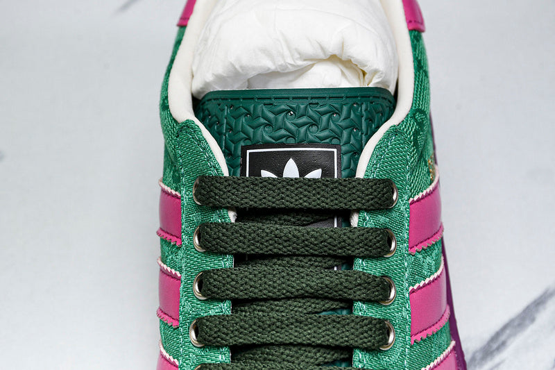 Tênis Adidas Gazelle Gucci