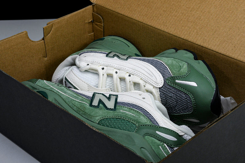 New Balance 1000