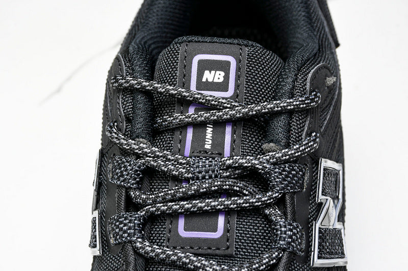 New Balance 1906