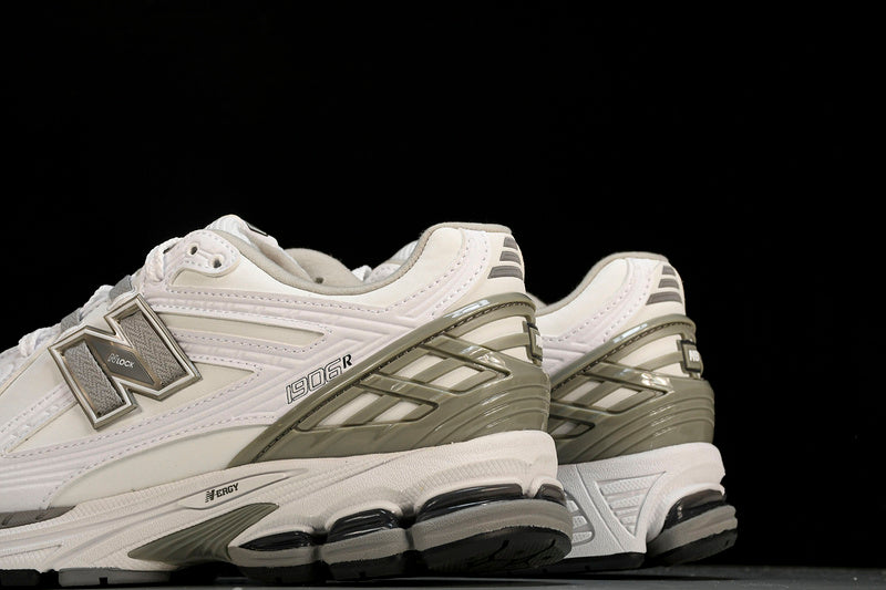 New Balance 1906
