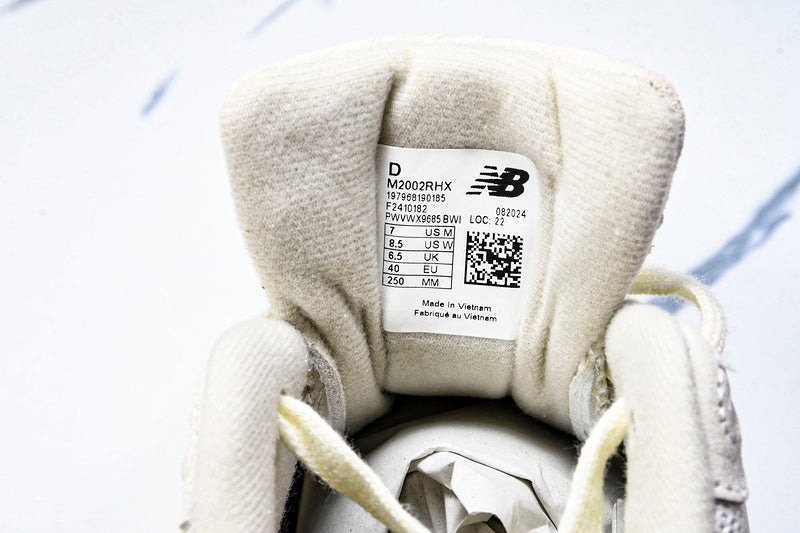 New Balance 2002