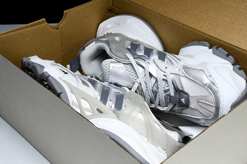 Tênis Adidas XLG