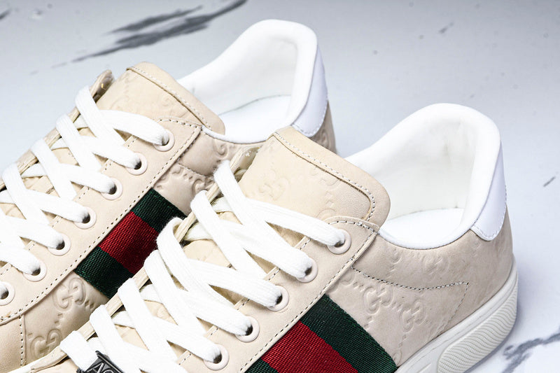 Tênis Gucci