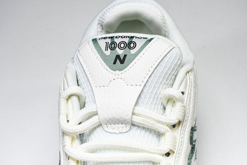 New Balance 1000