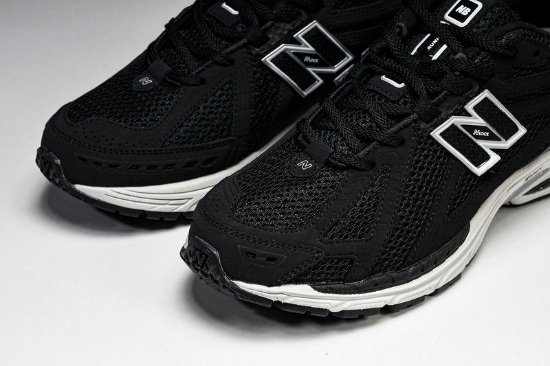 New Balance 1906