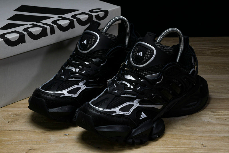 Tênis Adidas XLG