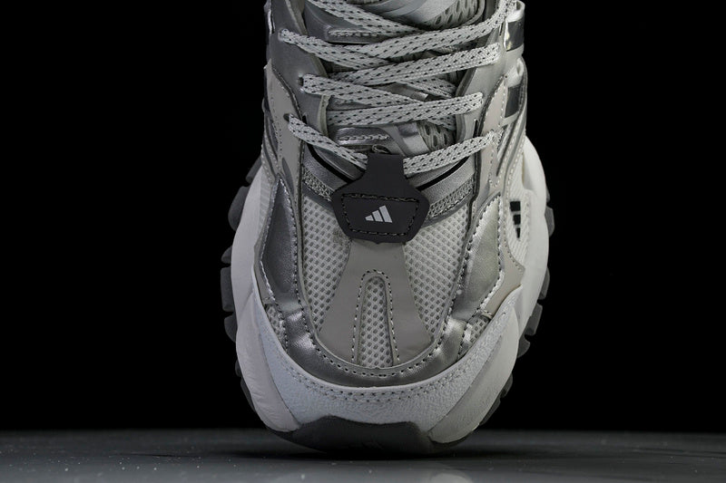 Tênis Adidas XLG