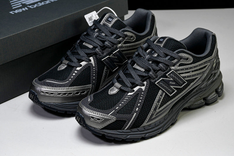New Balance 1906