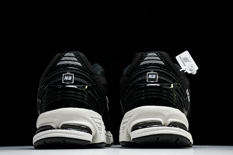 New Balance 1906