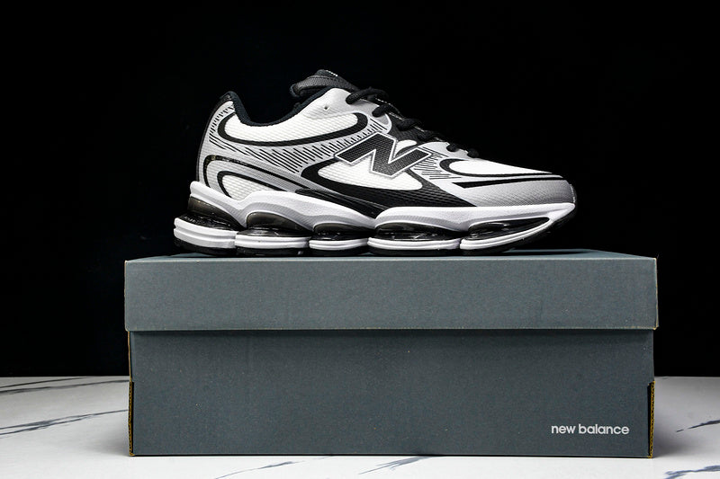 New Balance 2000 Sneakers