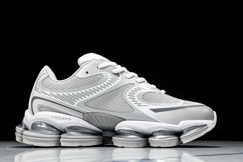 New Balance 2000 Sneakers