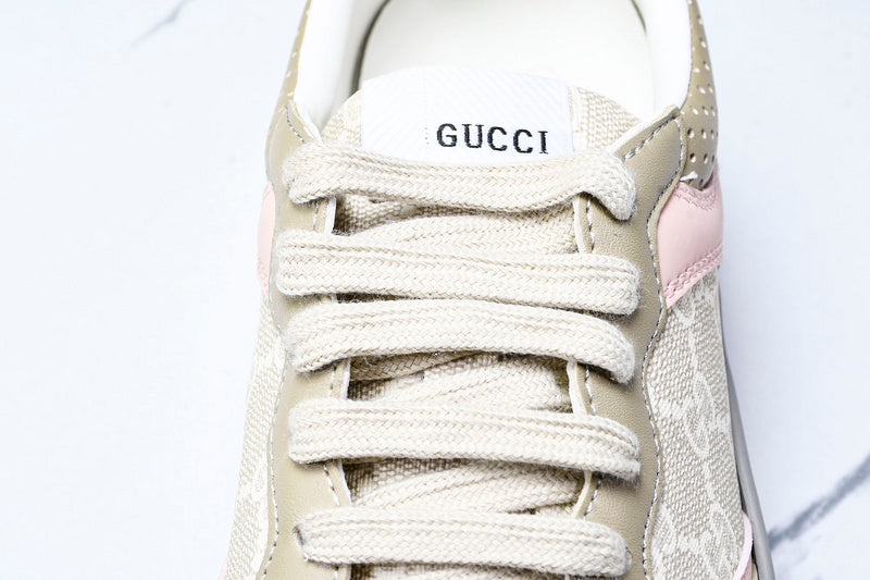 Tênis Gucci