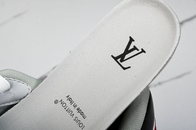 Tênis Louis Vuitton