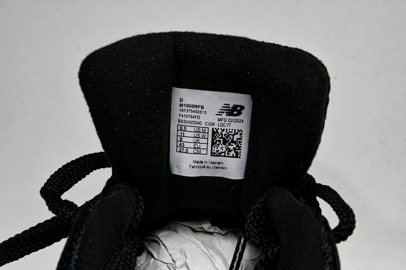 New Balance 1906