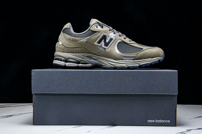 New Balance 2002