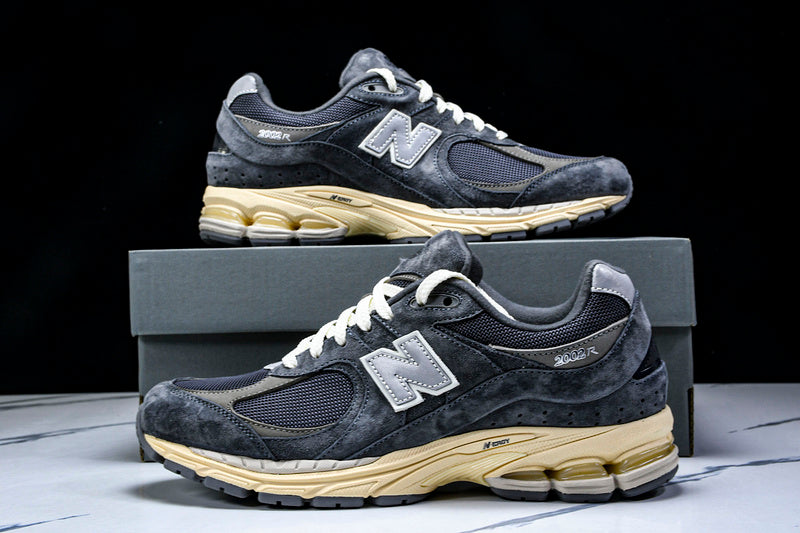 New Balance 2002