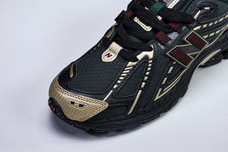 New Balance 1906