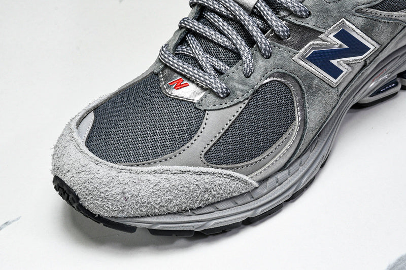 New Balance 2002