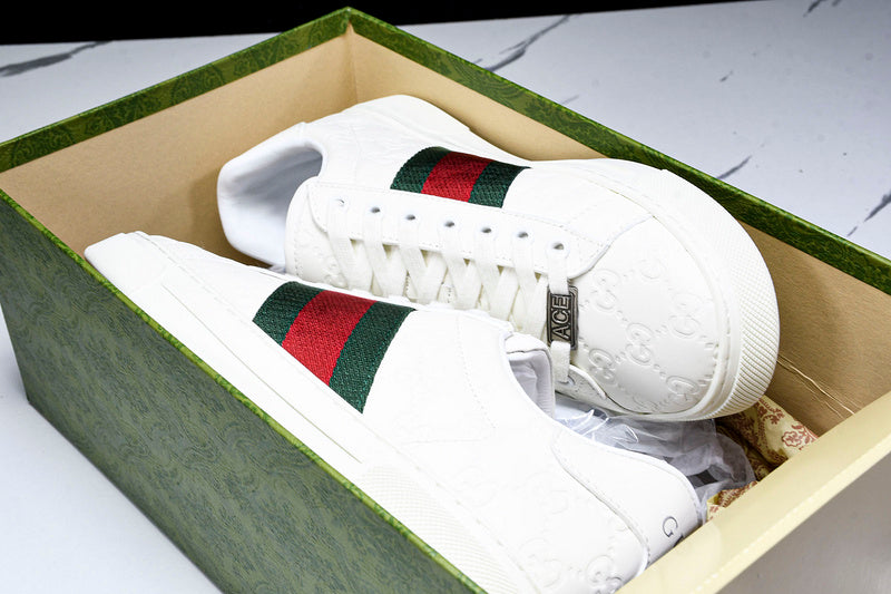 Tênis Gucci