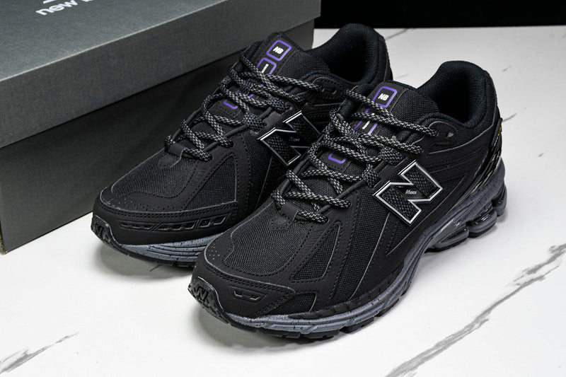 New Balance 1906