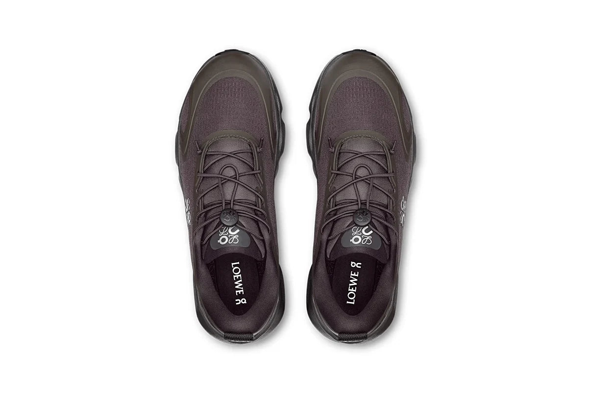 Tênis On Running Cloudsolo Loewe Marrom-Escuro Preto