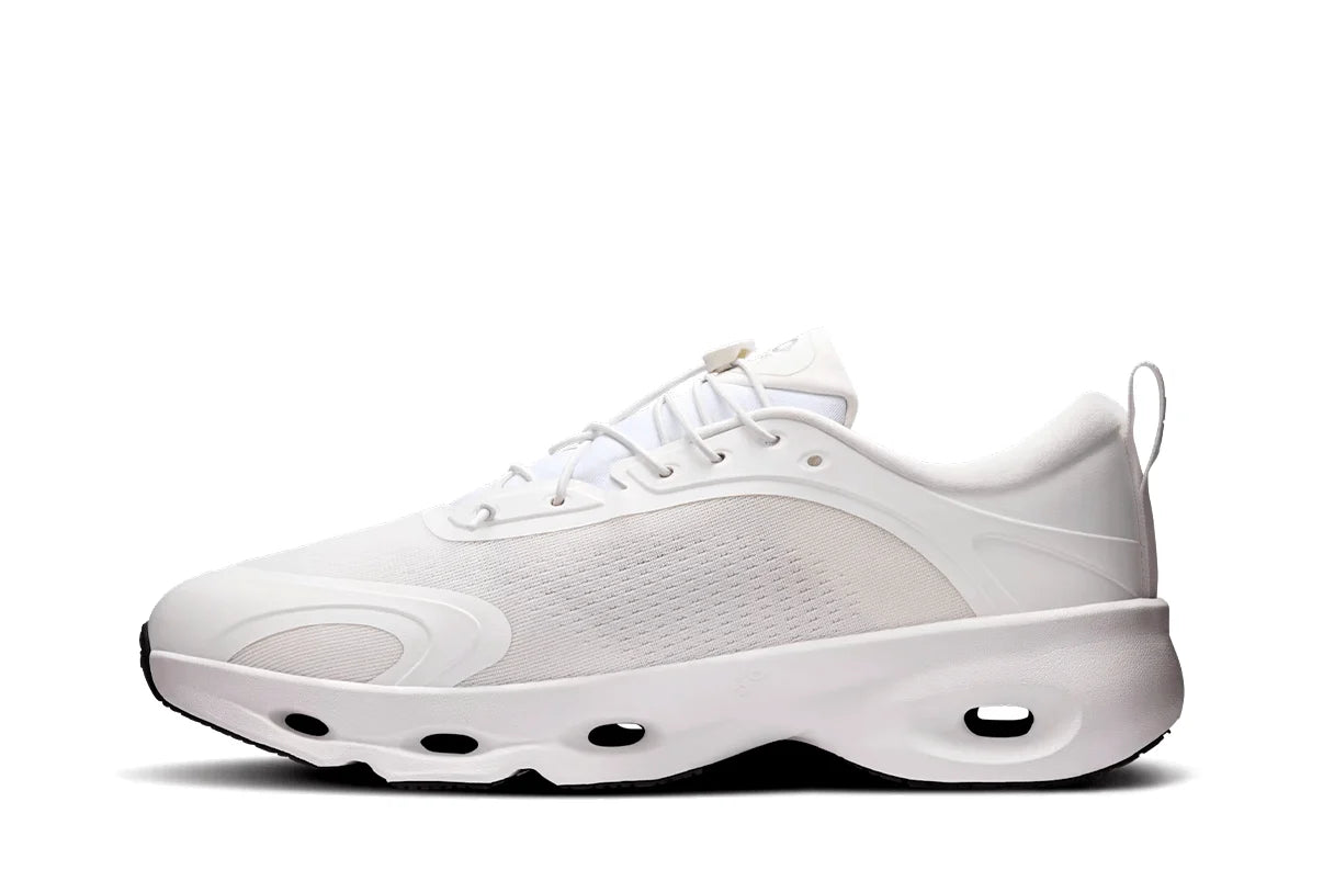 Tênis On Running Cloudsolo Loewe Branco Cinza Claro